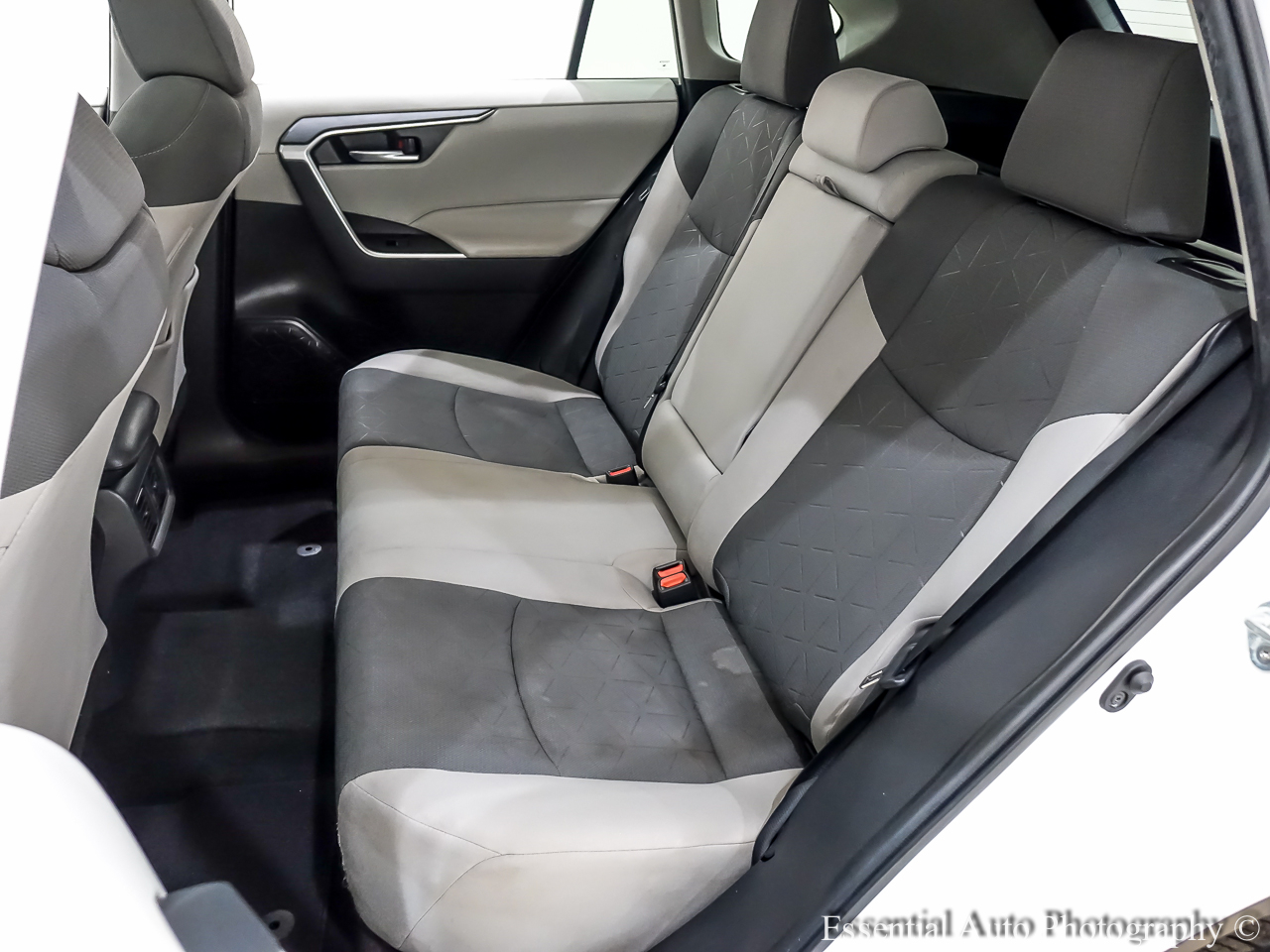 Toyota RAV4 XLE 2023