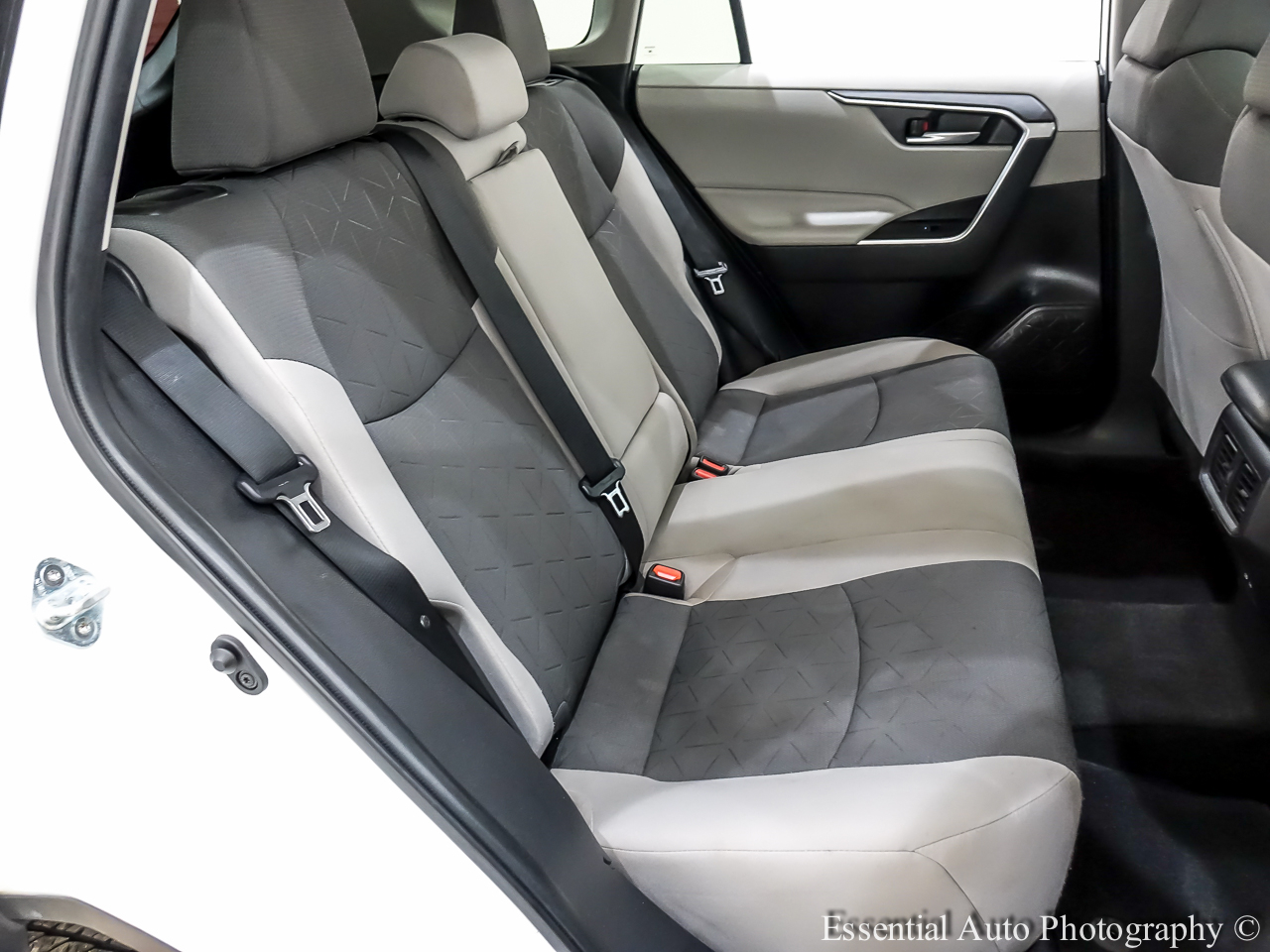 Toyota RAV4 XLE 2023