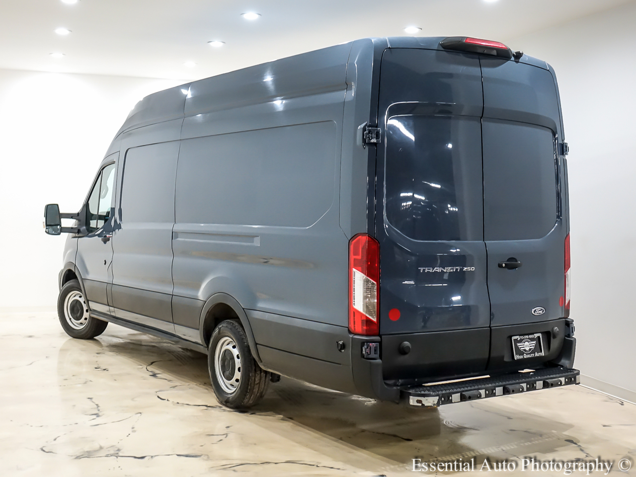 Ford Transit 250 Van High Roof w/Sliding Pass. 148-in. WB EL 2021