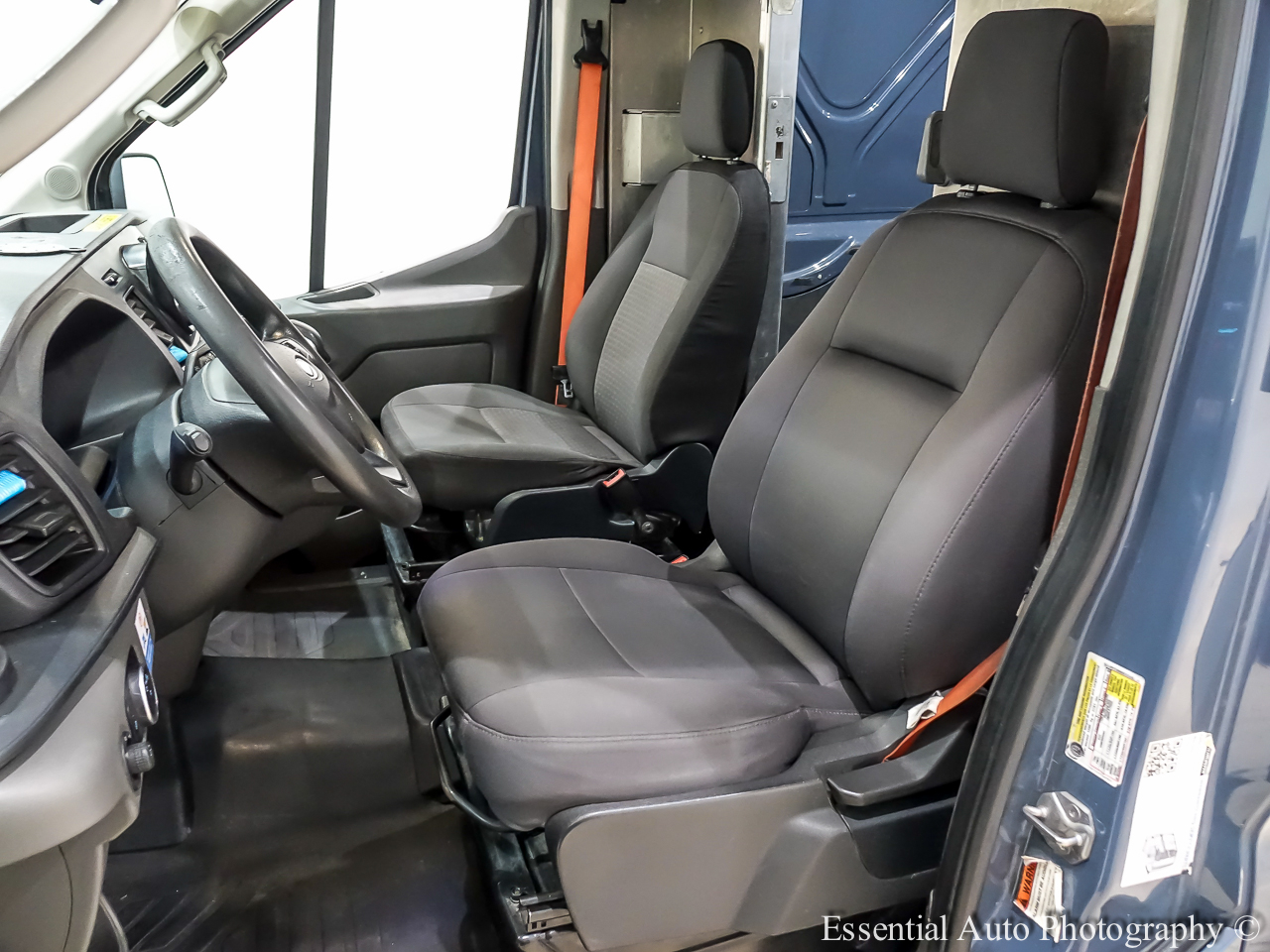 Ford Transit 250 Van High Roof w/Sliding Pass. 148-in. WB EL 2021