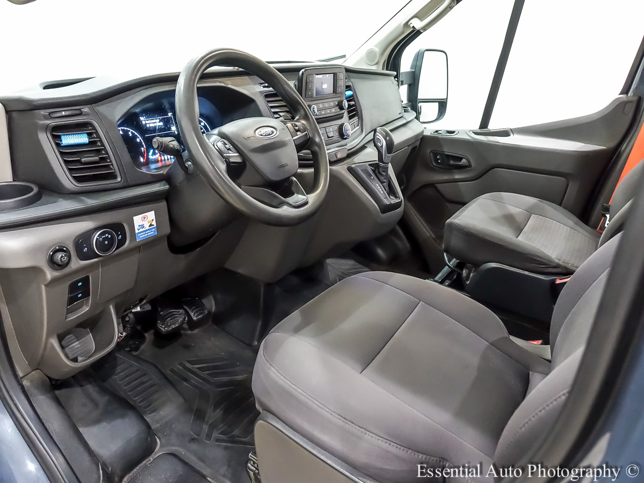 Ford Transit 250 Van High Roof w/Sliding Pass. 148-in. WB EL 2021