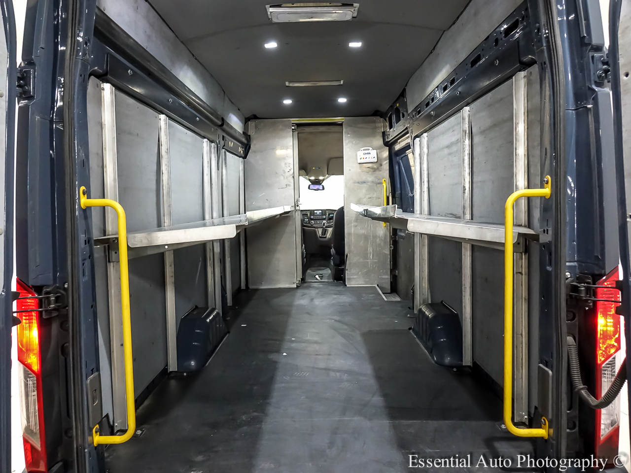 Ford Transit 250 Van High Roof w/Sliding Pass. 148-in. WB EL 2021