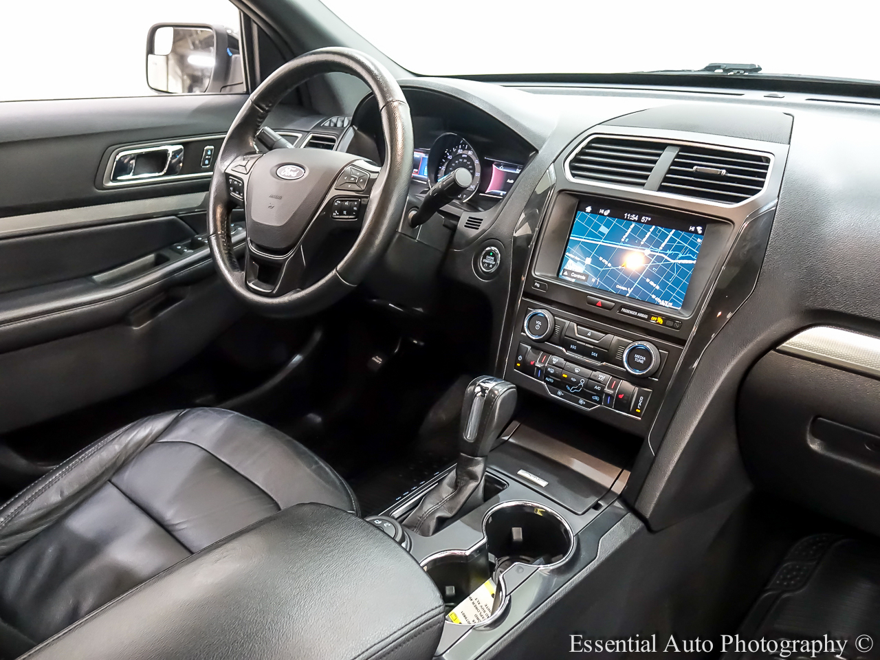 Ford Explorer XLT 4WD 2018