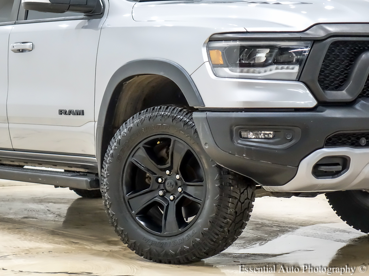 RAM 1500 Rebel Crew Cab SB 4WD 2019