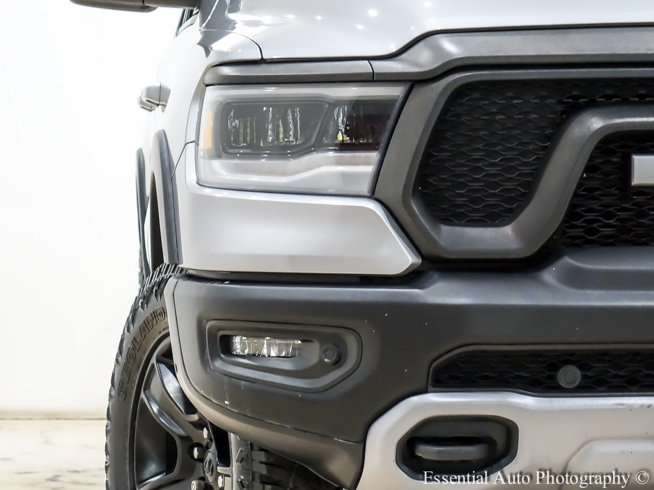 RAM 1500 Rebel Crew Cab SB 4WD 2019