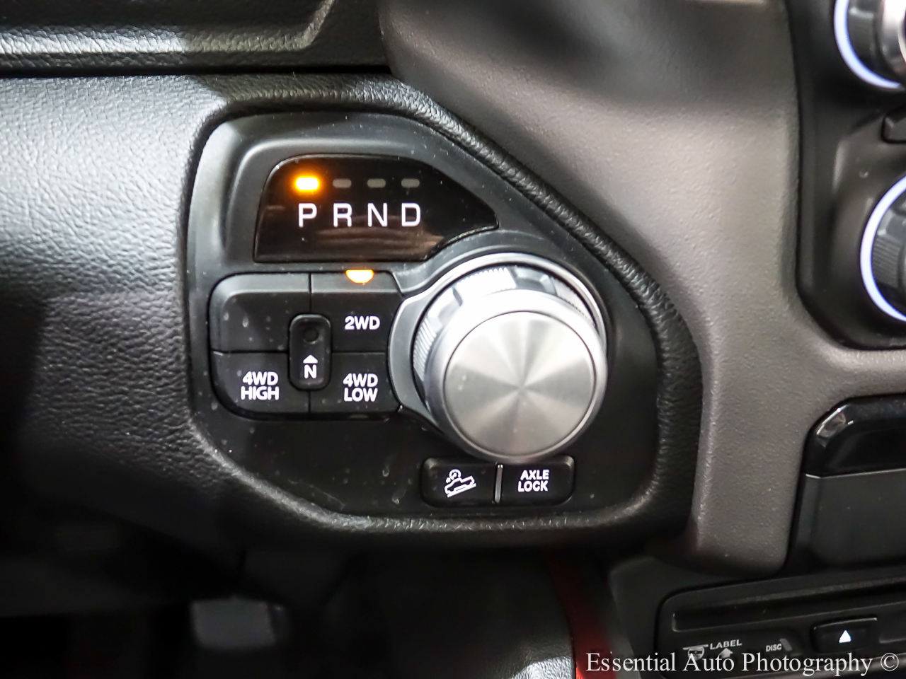 RAM 1500 Rebel Crew Cab SB 4WD 2019