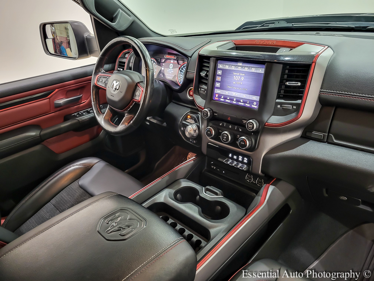 RAM 1500 Rebel Crew Cab SB 4WD 2019