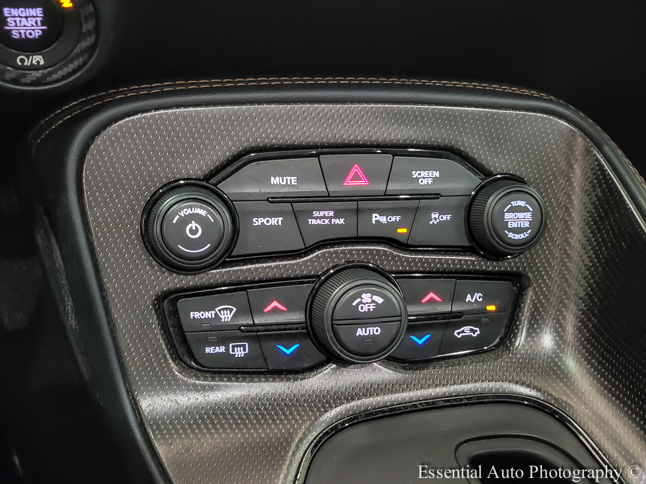 Dodge Challenger  2020