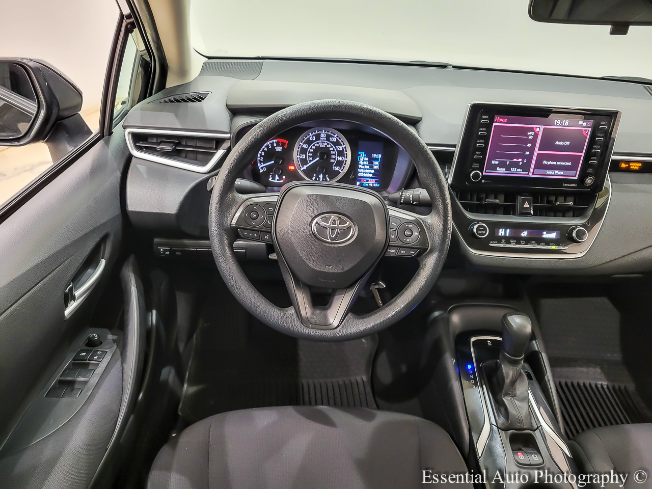 Toyota Corolla LE 2021