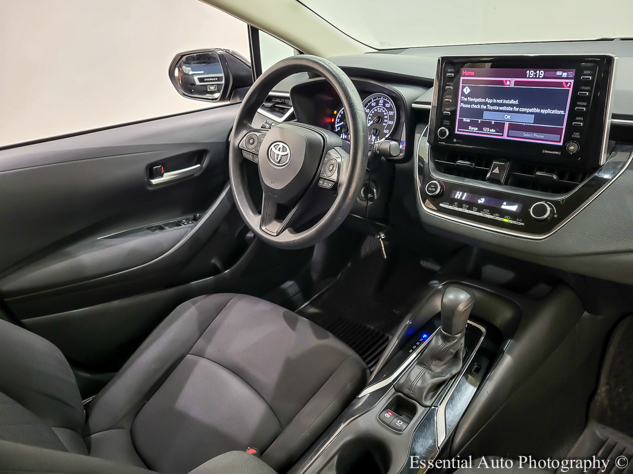 Toyota Corolla LE 2021