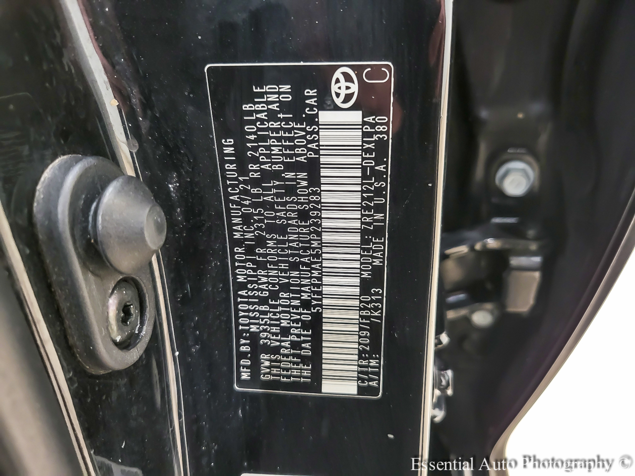 Toyota Corolla LE 2021