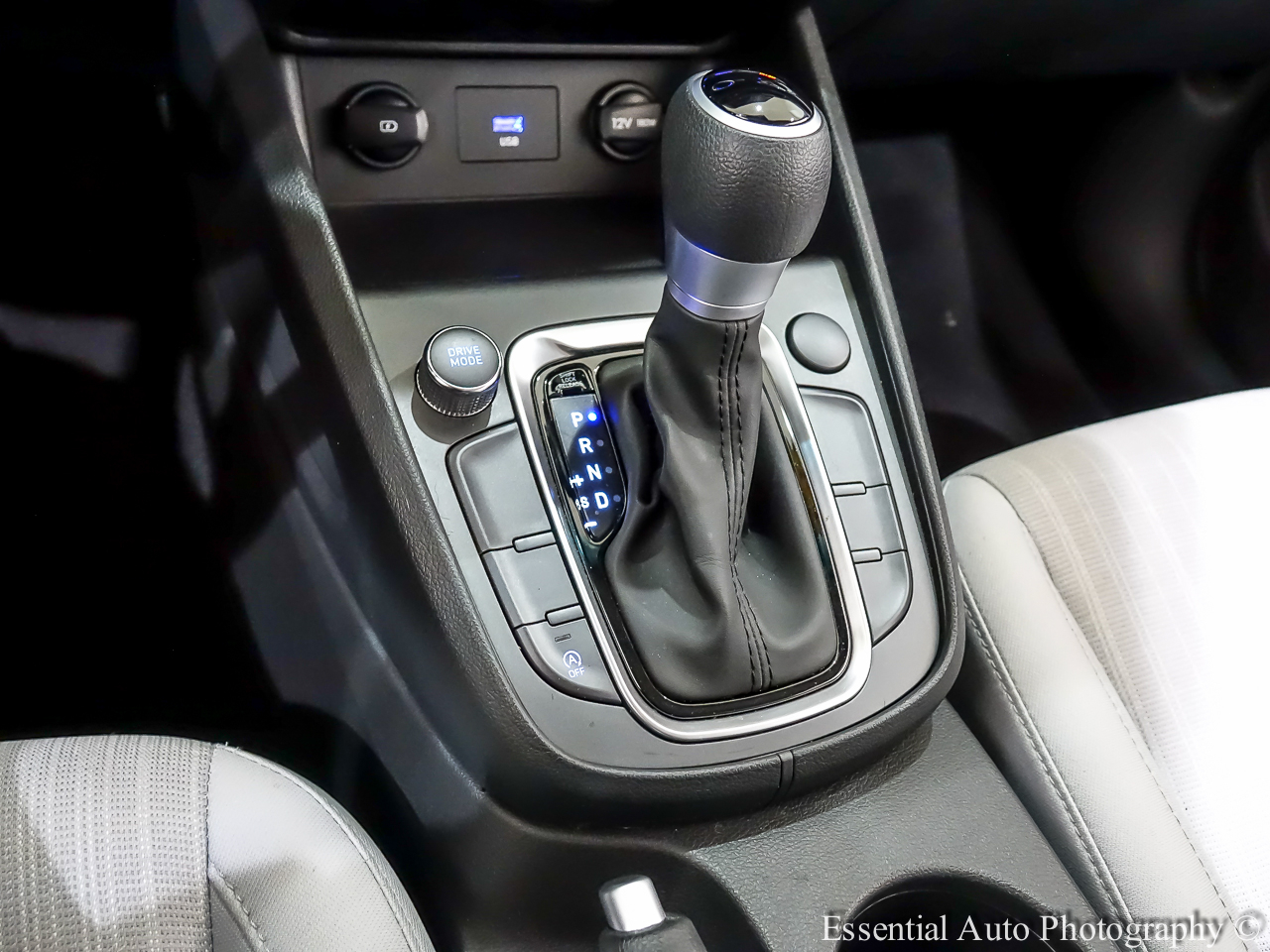 Hyundai Kona SEL 2023