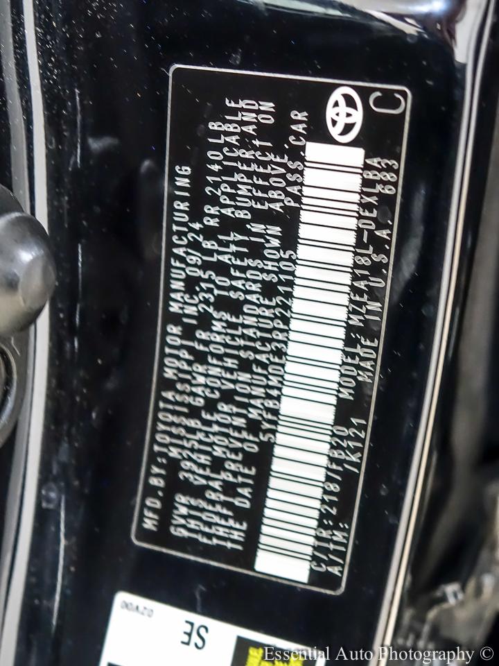 Toyota Corolla LE 2024