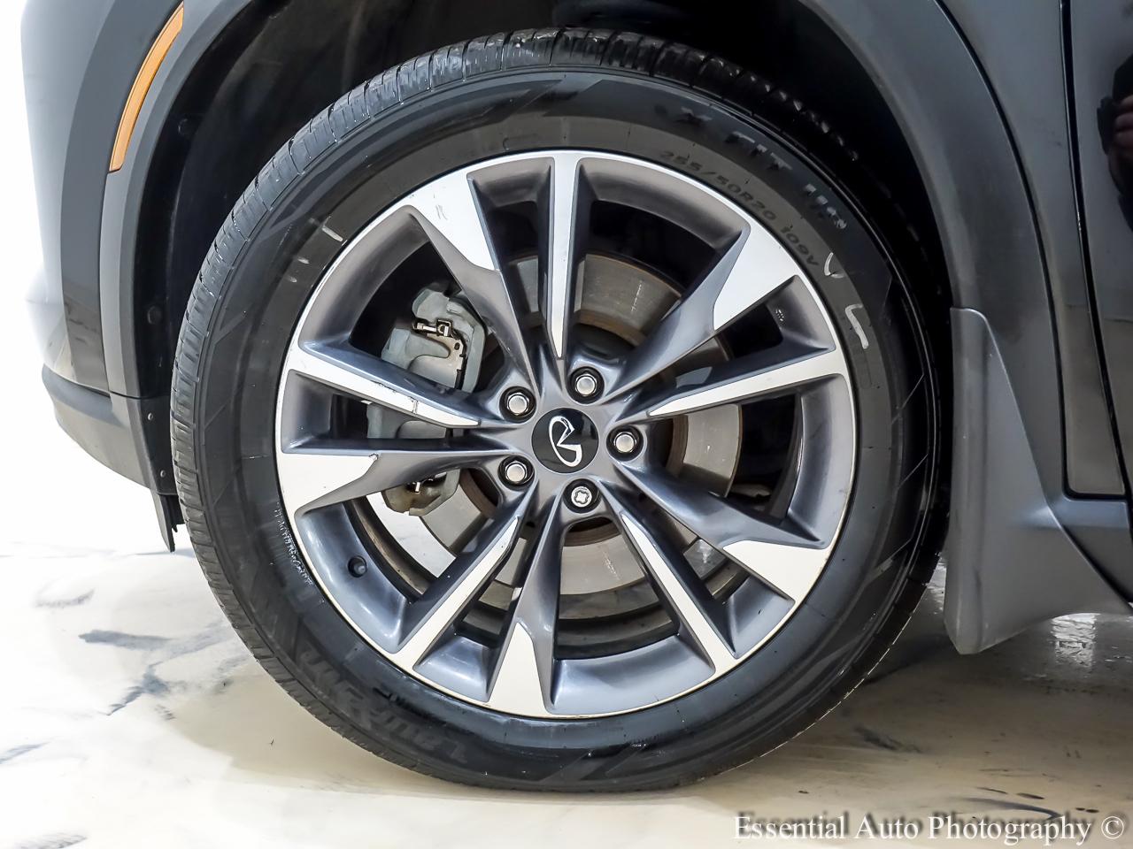 Infiniti QX60 LUXE AWD 2022