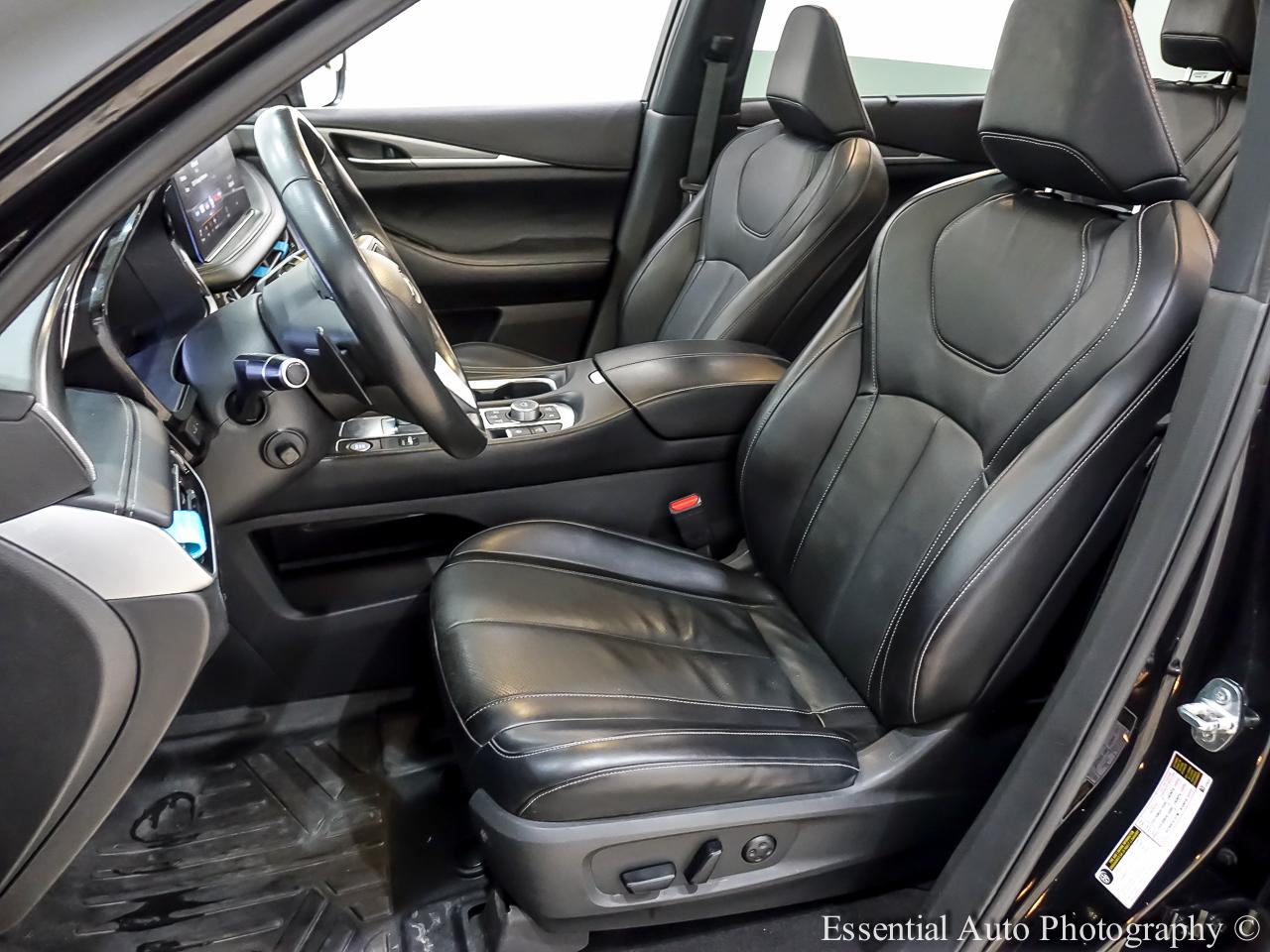 Infiniti QX60 LUXE AWD 2022