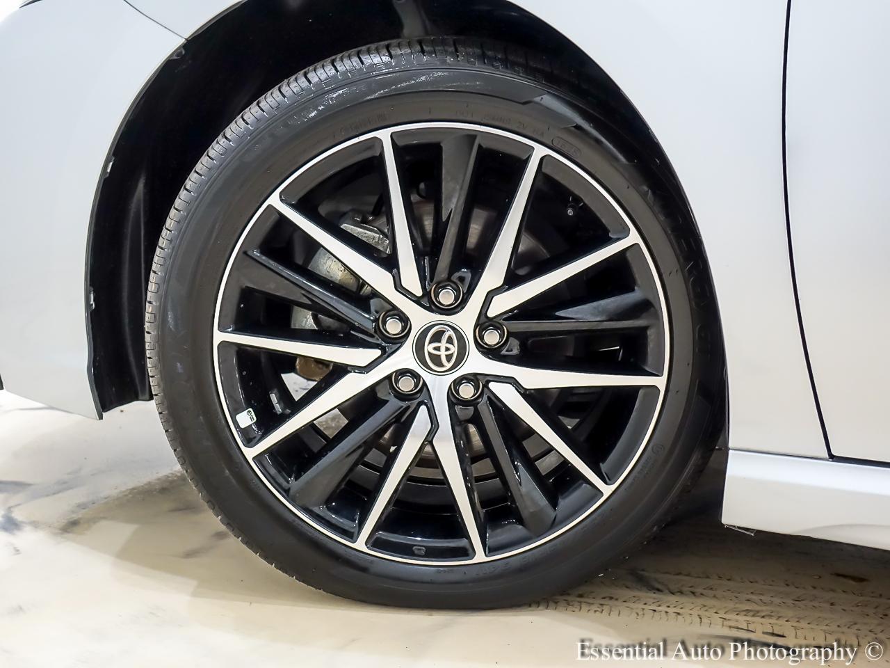 Toyota Camry SE 2024