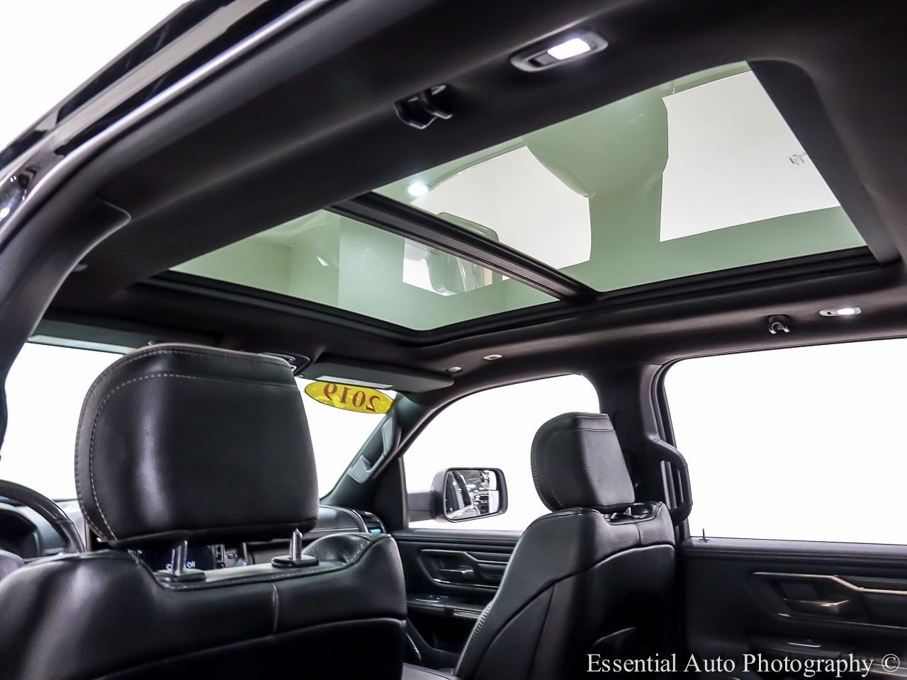 RAM 1500 Limited Crew Cab SWB 4WD 2019