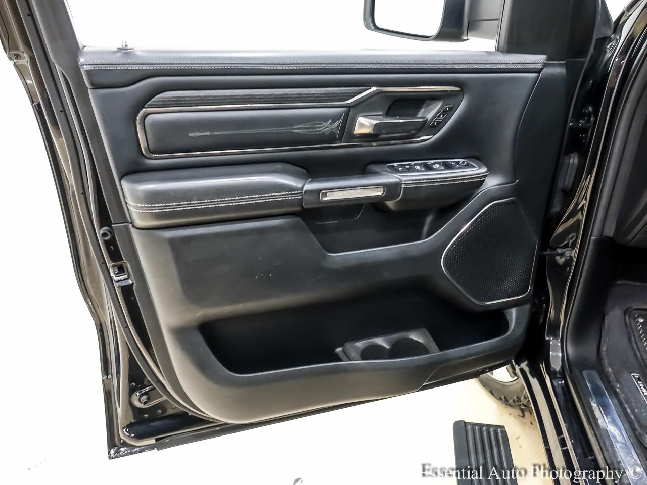 RAM 1500 Limited Crew Cab SWB 4WD 2019