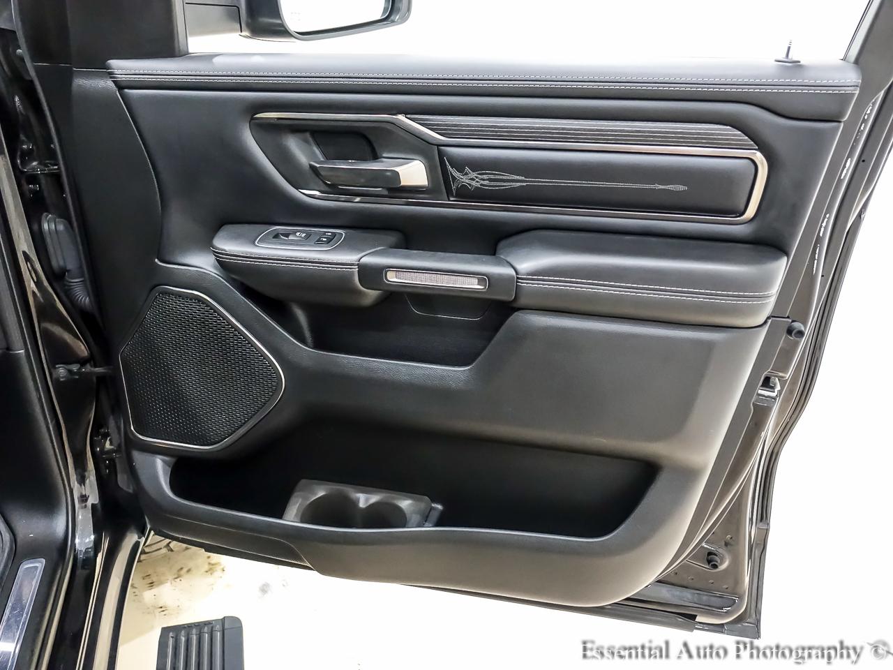 RAM 1500 Limited Crew Cab SWB 4WD 2019