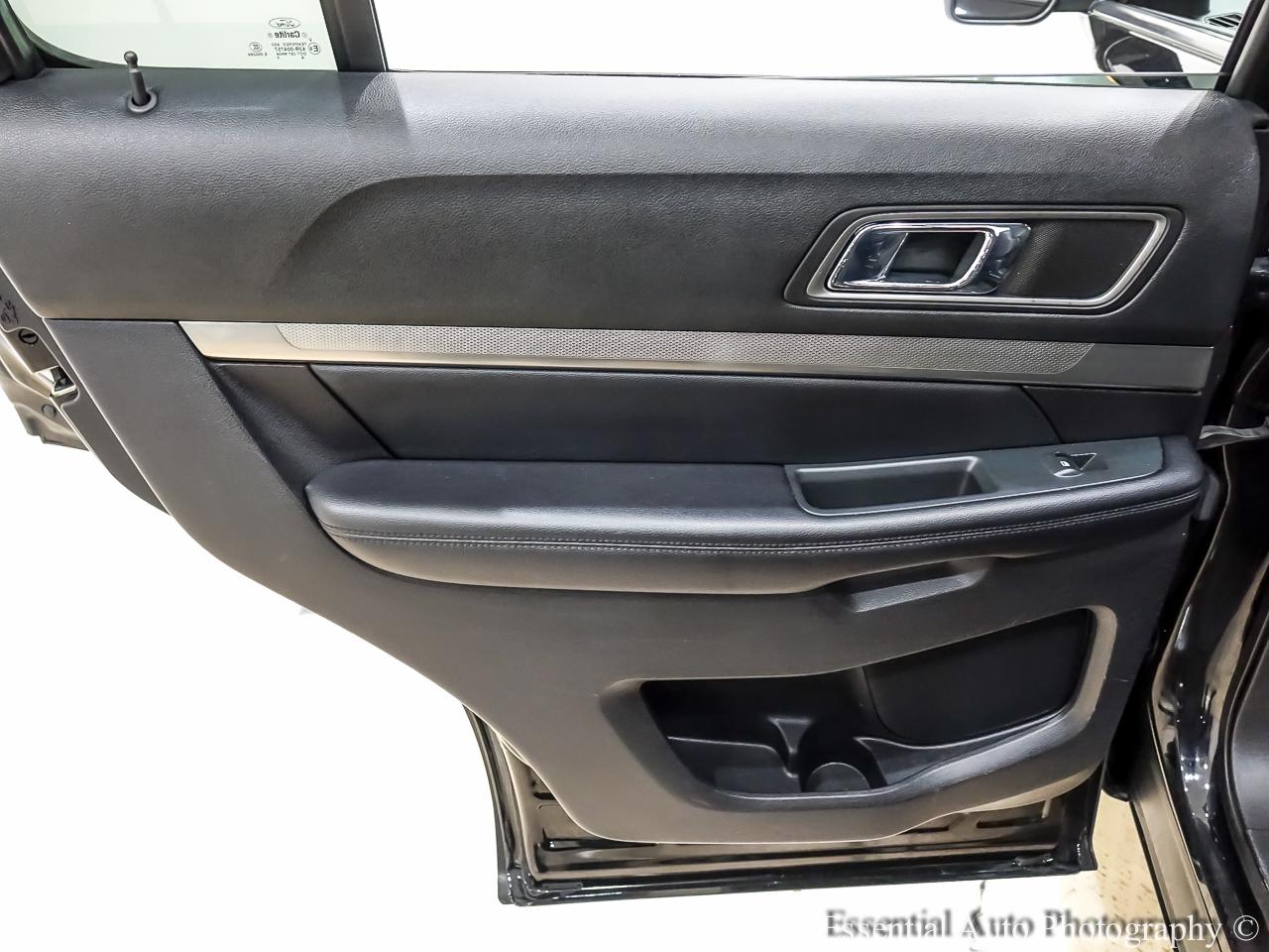 Ford Explorer XLT 4WD 2018