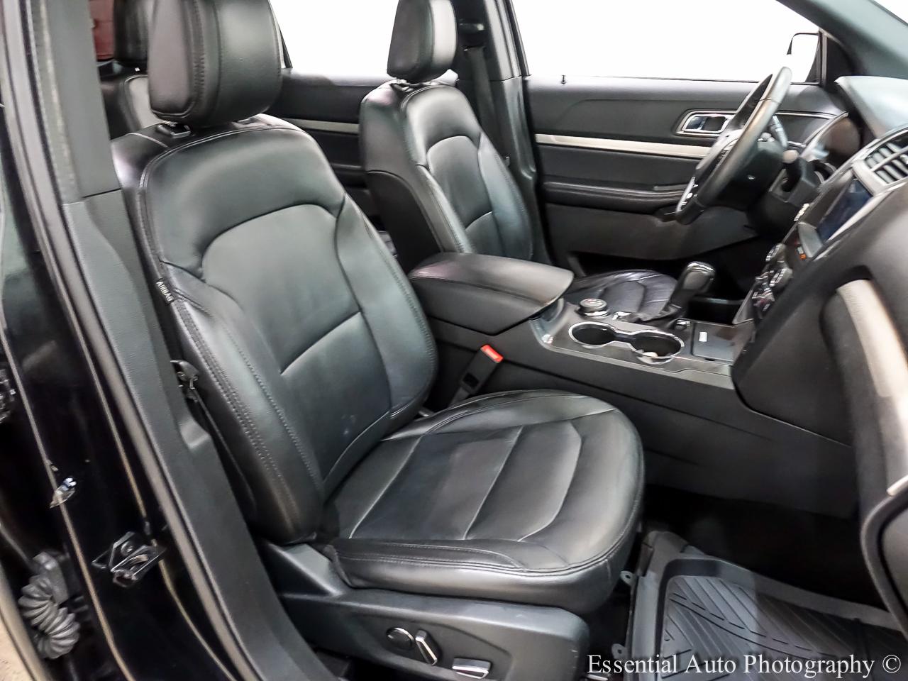 Ford Explorer XLT 4WD 2018