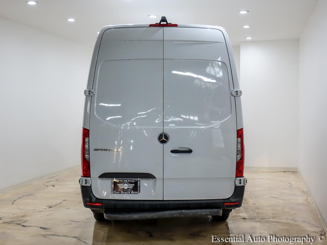 Mercedes-Benz Sprinter 2500 170-in. WB 2023