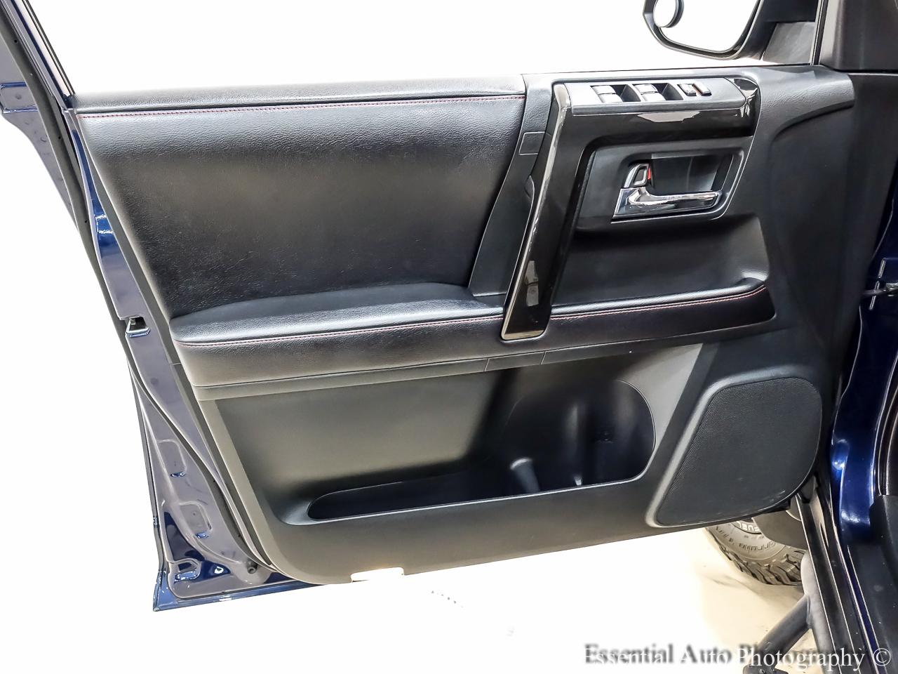 Toyota 4Runner Trail 4WD 2016