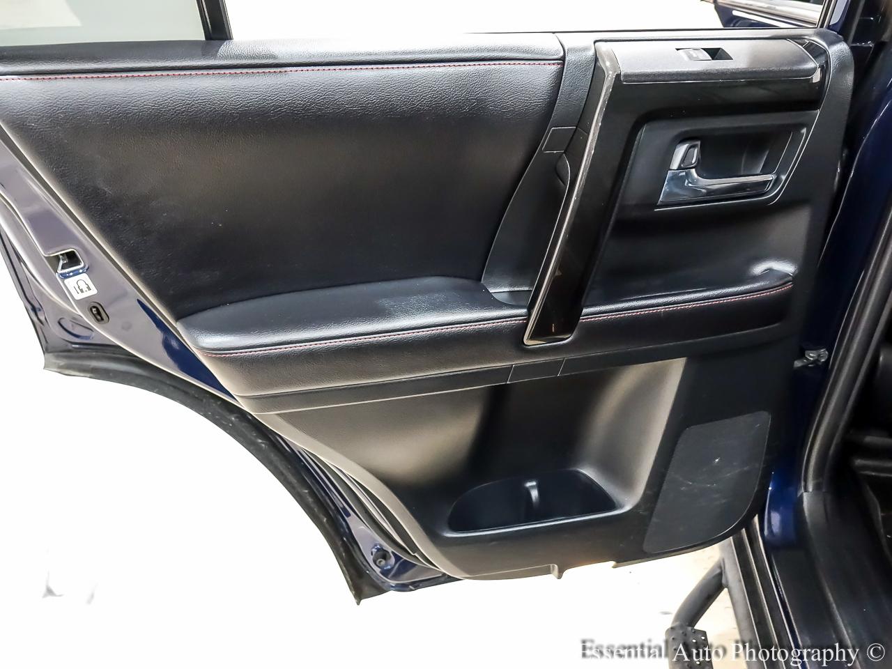 Toyota 4Runner Trail 4WD 2016