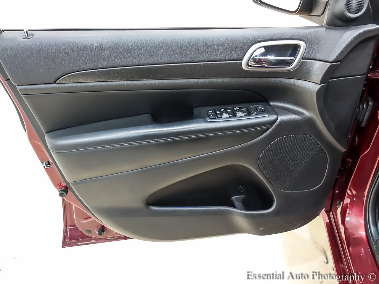 Jeep Grand Cherokee  2017