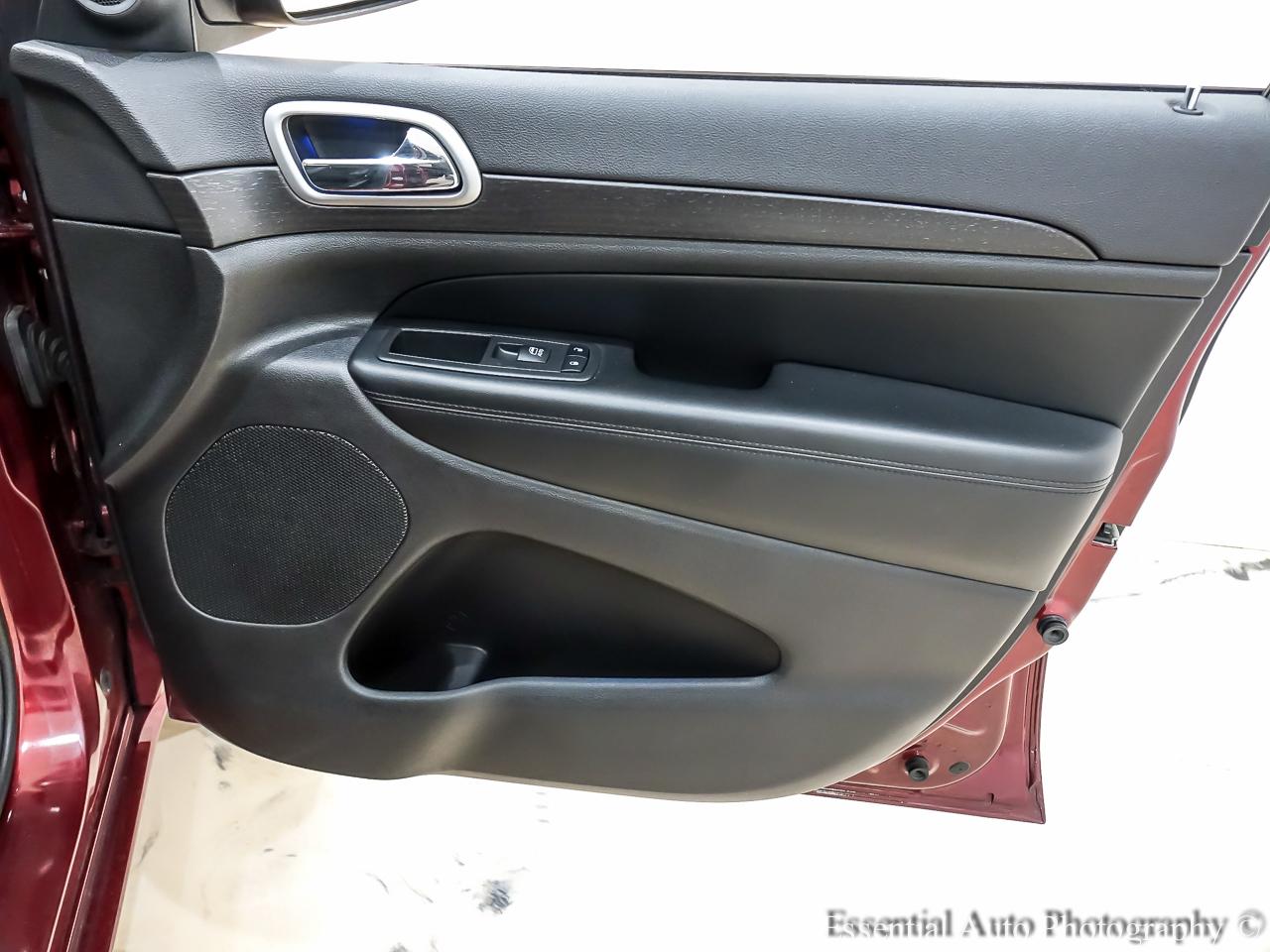 Jeep Grand Cherokee  2017