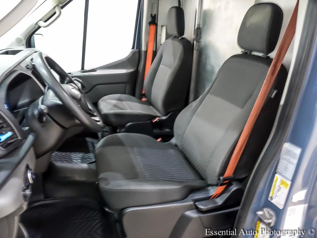 Ford Transit 250 Van High Roof w/Sliding Pass. 148-in. WB EL 2021