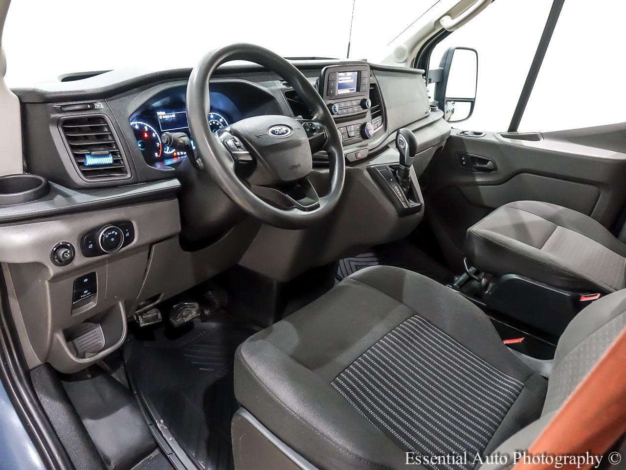 Ford Transit 250 Van High Roof w/Sliding Pass. 148-in. WB EL 2021