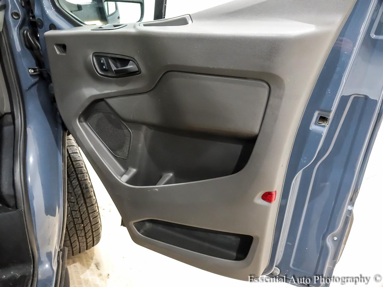 Ford Transit 250 Van High Roof w/Sliding Pass. 148-in. WB EL 2021