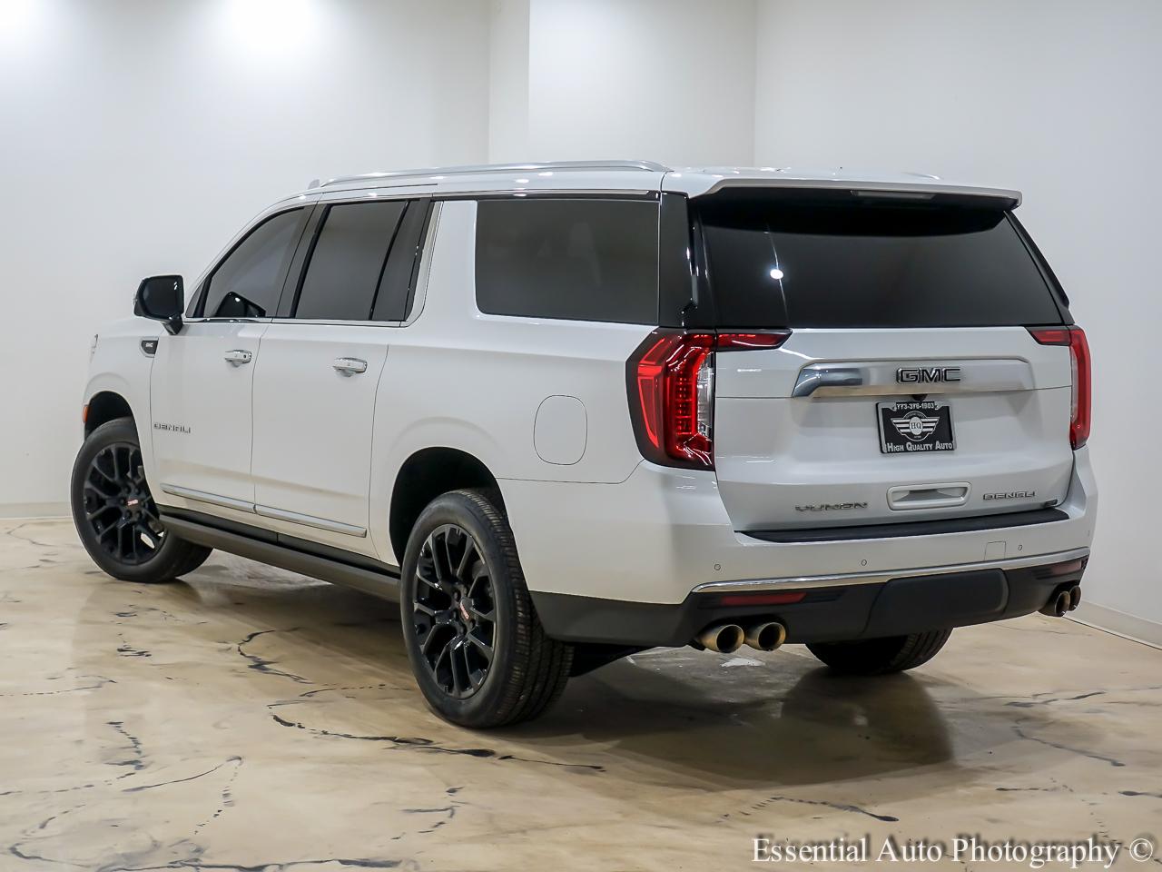 GMC Yukon XL Denali 4WD 2022
