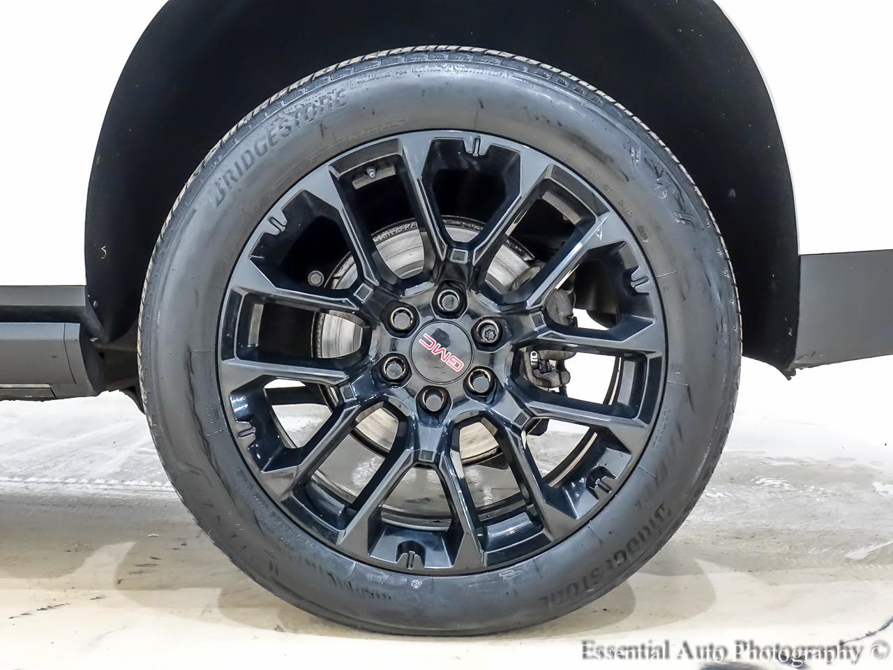 GMC Yukon XL Denali 4WD 2022