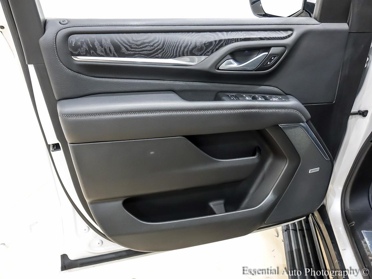 GMC Yukon XL Denali 4WD 2022