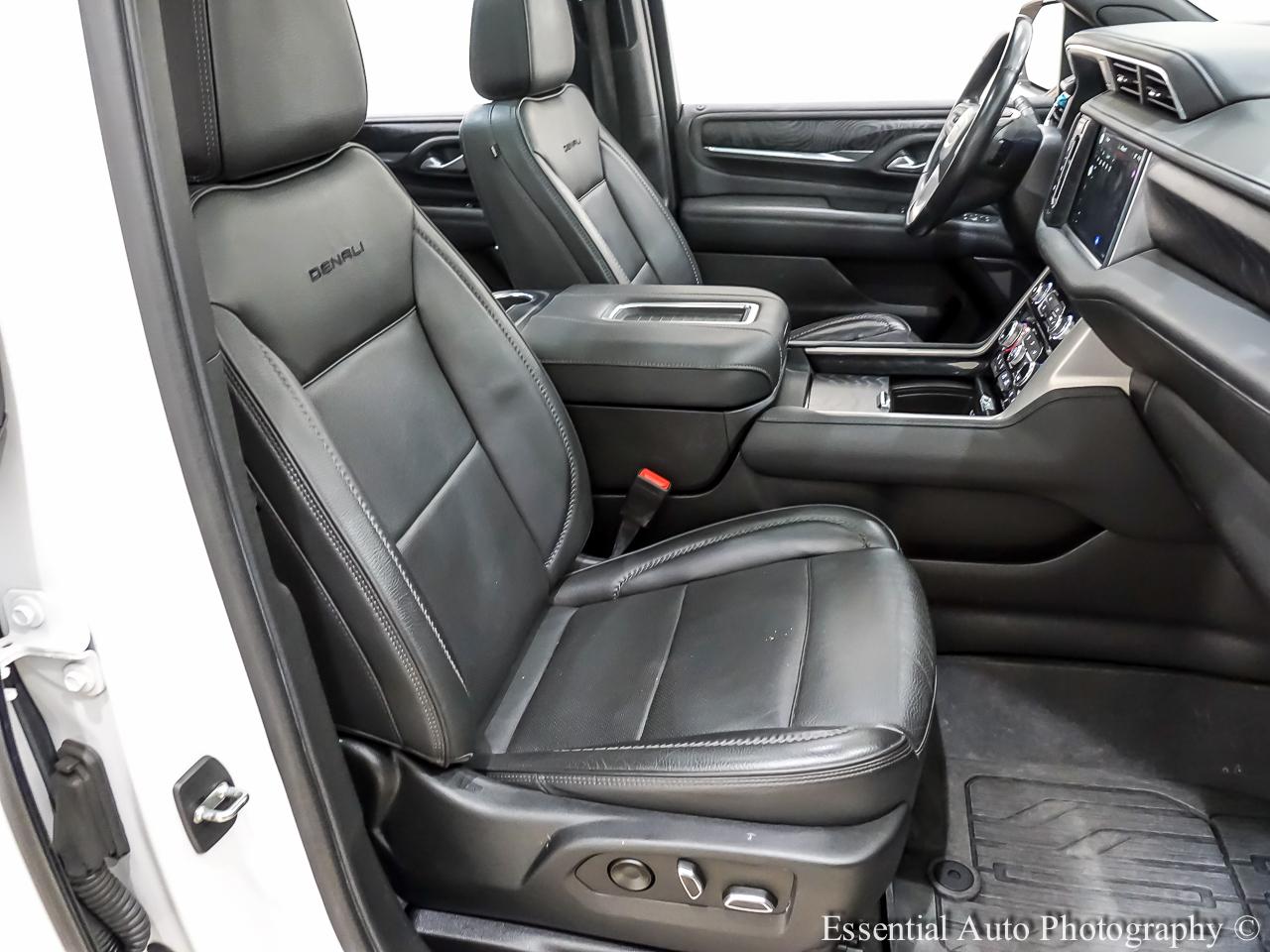 GMC Yukon XL Denali 4WD 2022