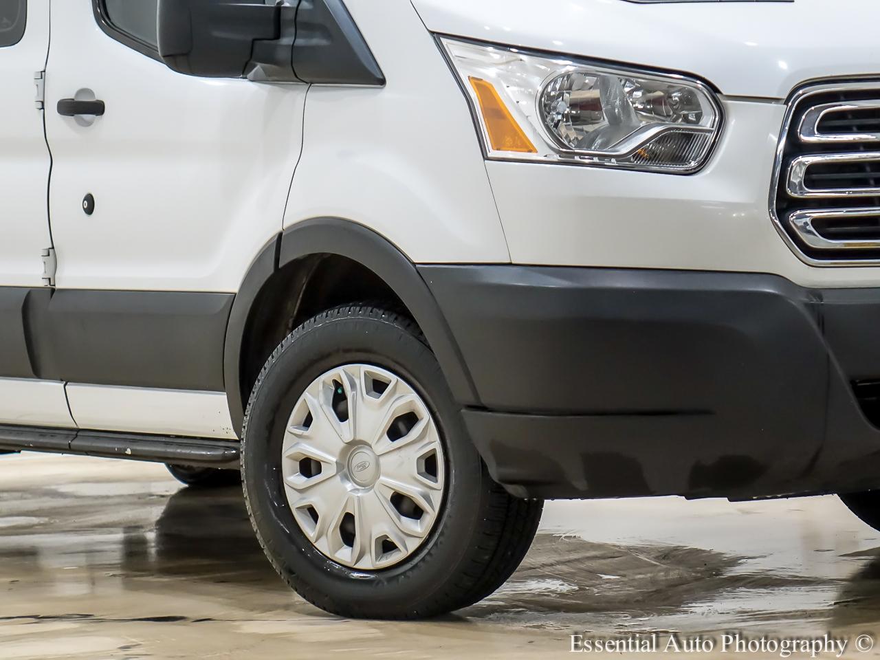 Ford Transit 350 Wagon Low Roof XLT 60/40 Pass. 148-in. WB 2019