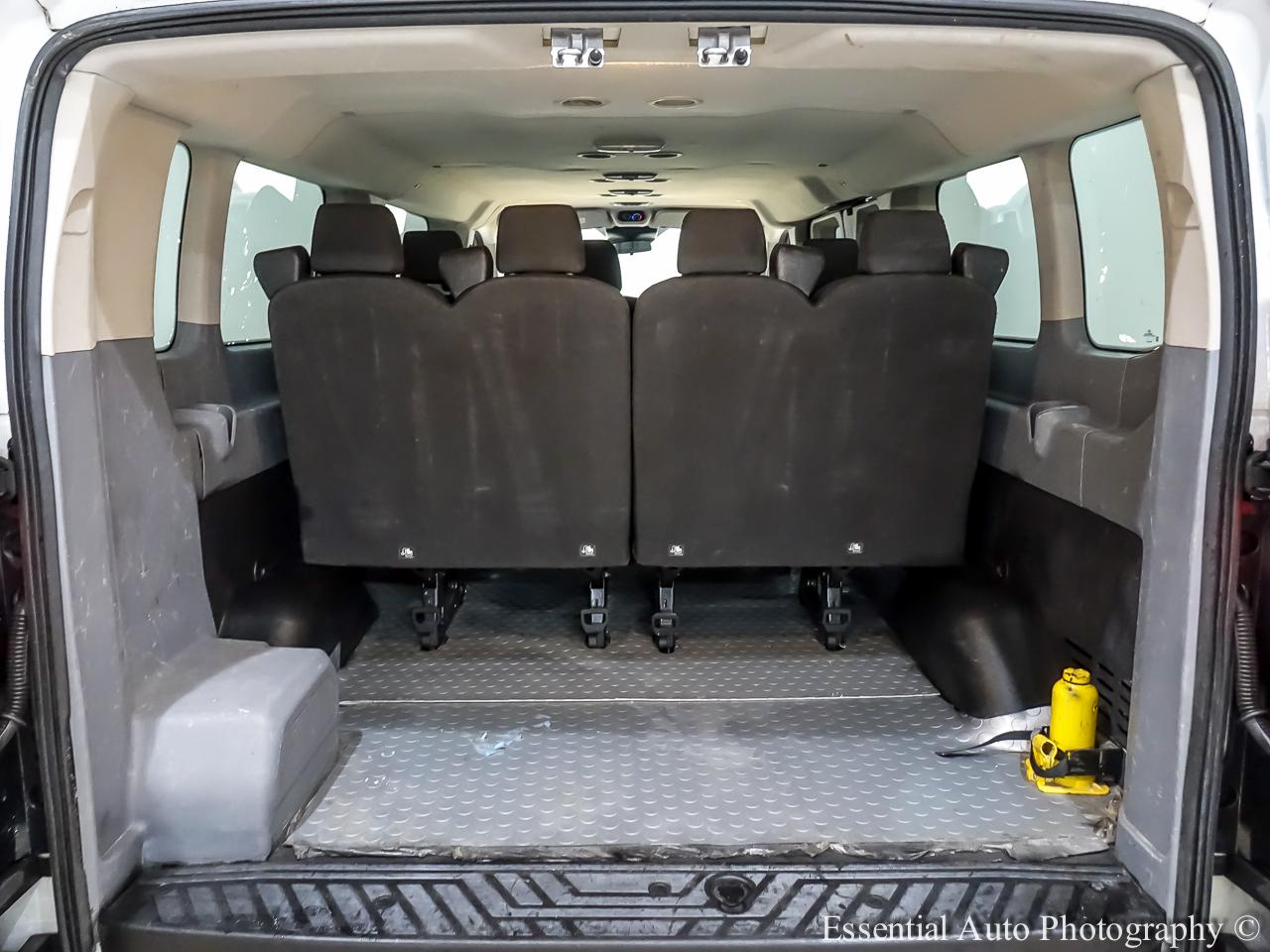 Ford Transit 350 Wagon Low Roof XLT 60/40 Pass. 148-in. WB 2019