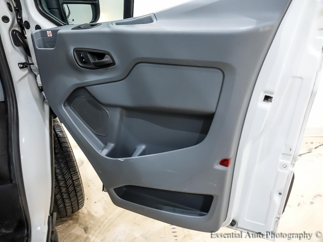 Ford Transit 350 Wagon Low Roof XLT 60/40 Pass. 148-in. WB 2019