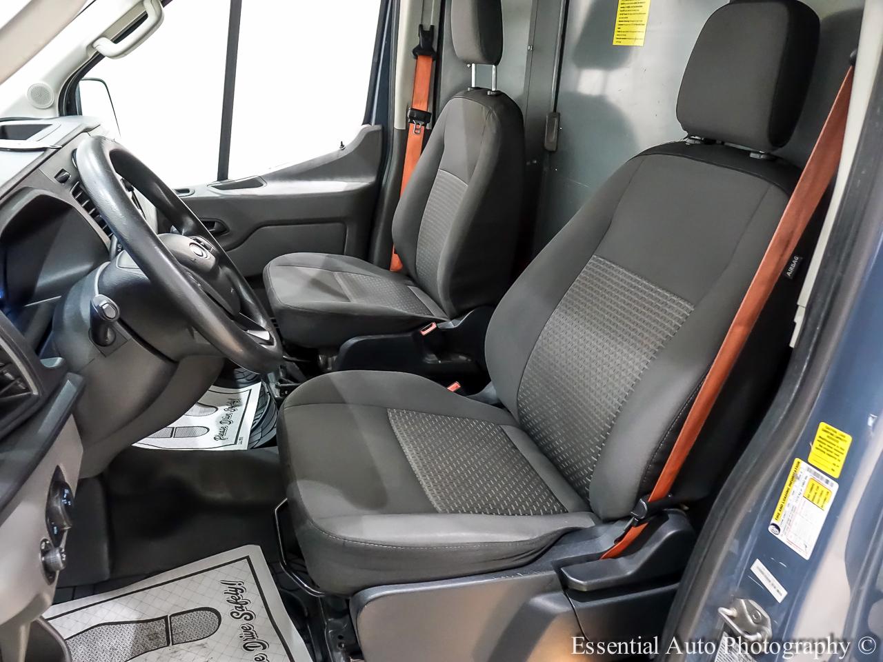 Ford Transit 250 Van High Roof w/Sliding Pass. 148-in. WB EL 2020