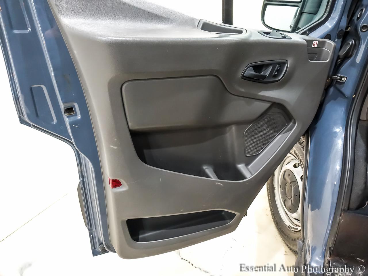 Ford Transit 250 Van High Roof w/Sliding Pass. 148-in. WB EL 2020