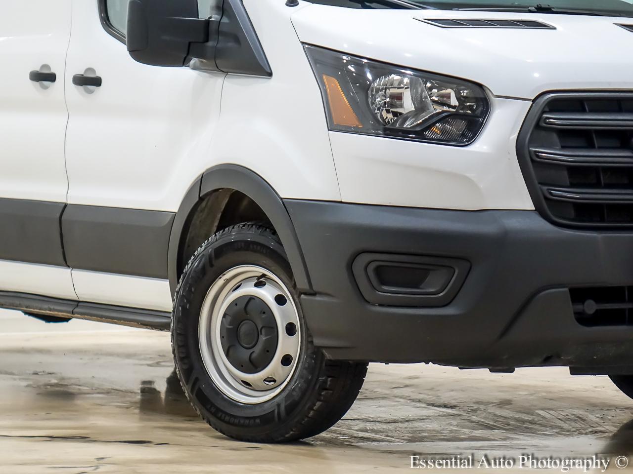 Ford Transit 250 Van Med. Roof w/Sliding Pass. 130-in. WB 2020