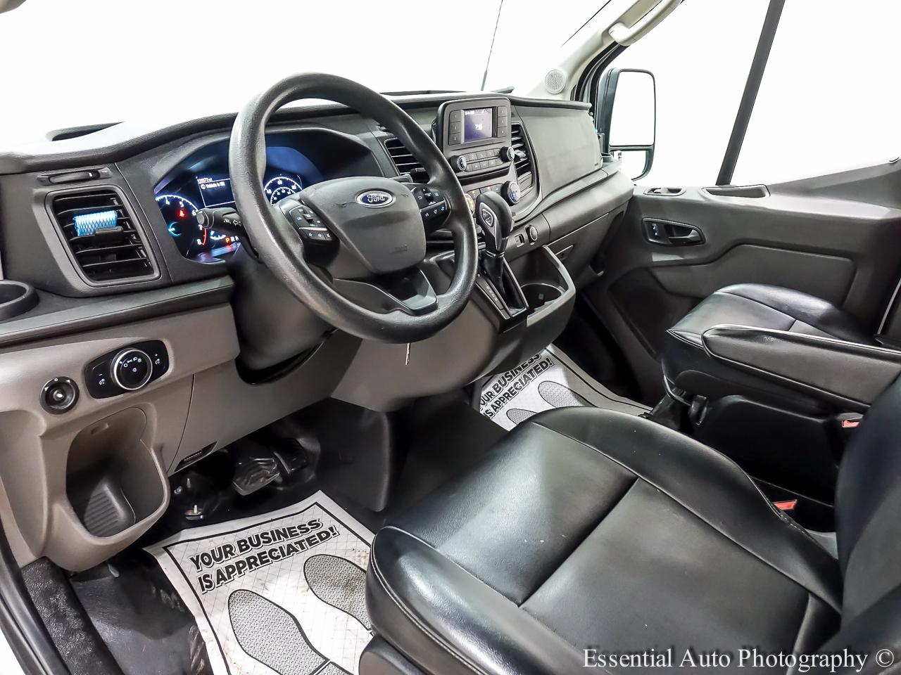 Ford Transit 250 Van Med. Roof w/Sliding Pass. 130-in. WB 2020