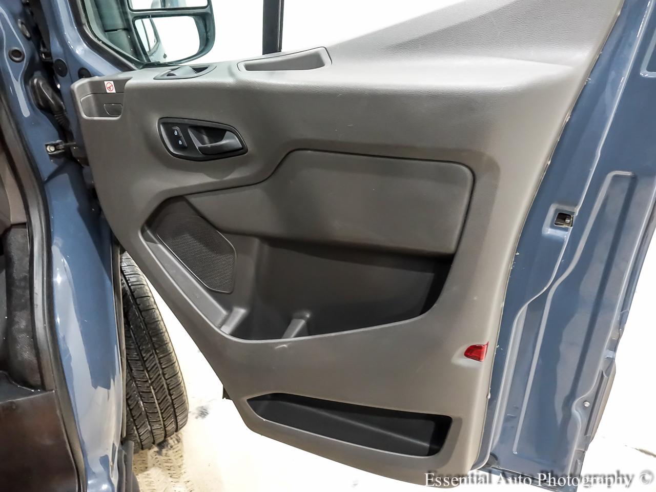 Ford Transit 250 Van High Roof w/Sliding Pass. 148-in. WB EL 2020