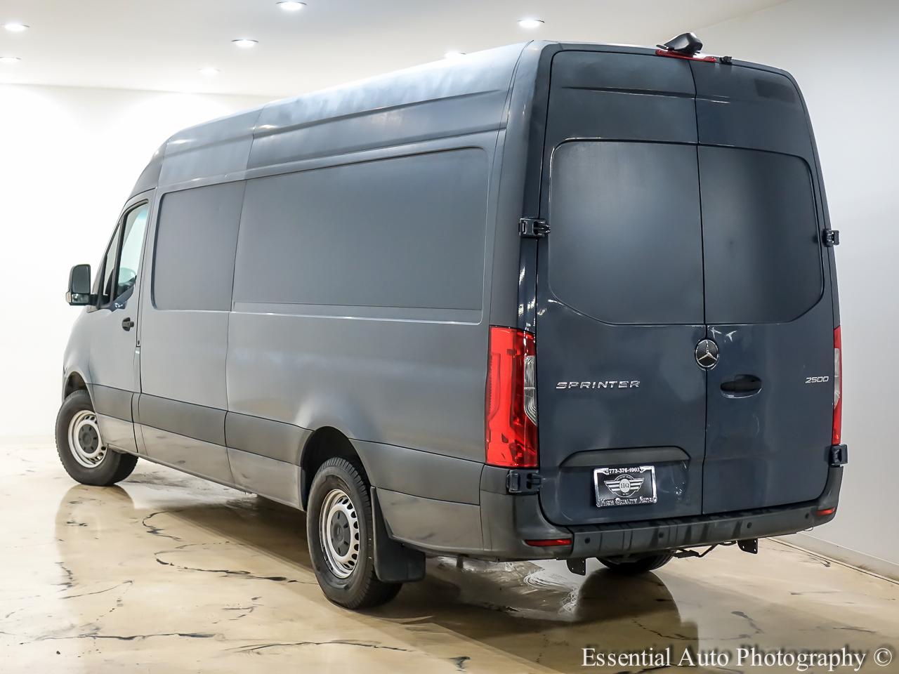 Mercedes-Benz Sprinter 3500 Wagon High Roof 170-in. WB 2019