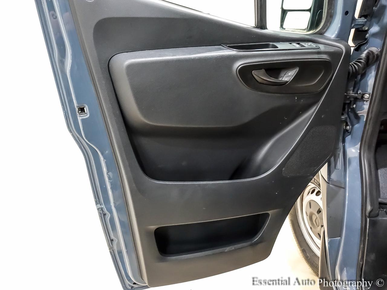 Mercedes-Benz Sprinter 3500 Wagon High Roof 170-in. WB 2019