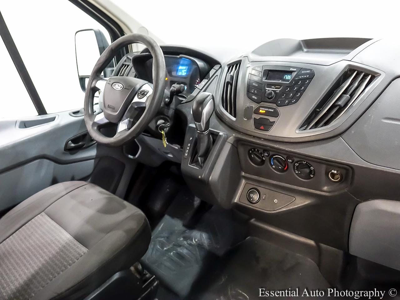 Ford Transit 250 Van High Roof w/Sliding Pass. 148-in. WB EL 2019