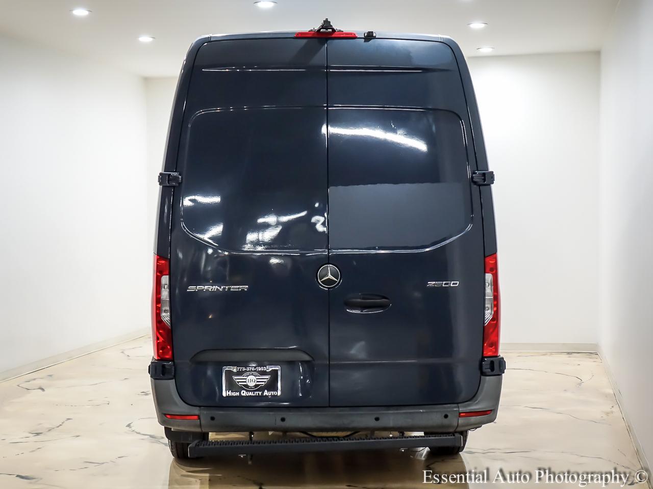 Mercedes-Benz Sprinter 3500 Wagon High Roof 170-in. WB 2019