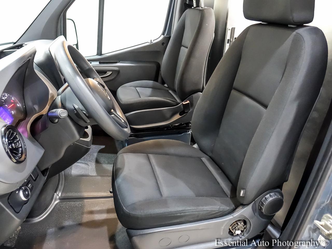 Mercedes-Benz Sprinter 3500 Wagon High Roof 170-in. WB 2019